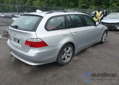 2006 BMW 530Xit z USA, uszkodzony, nr VIN WBANN73566CN00966